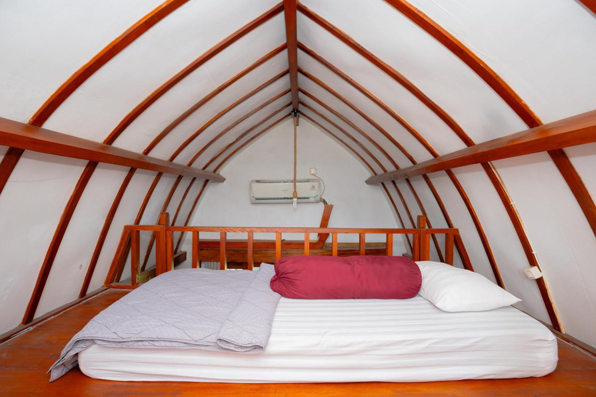 Reddoorz Syariah Near Lombok Epicentrum Mall Матарам Экстерьер фото
