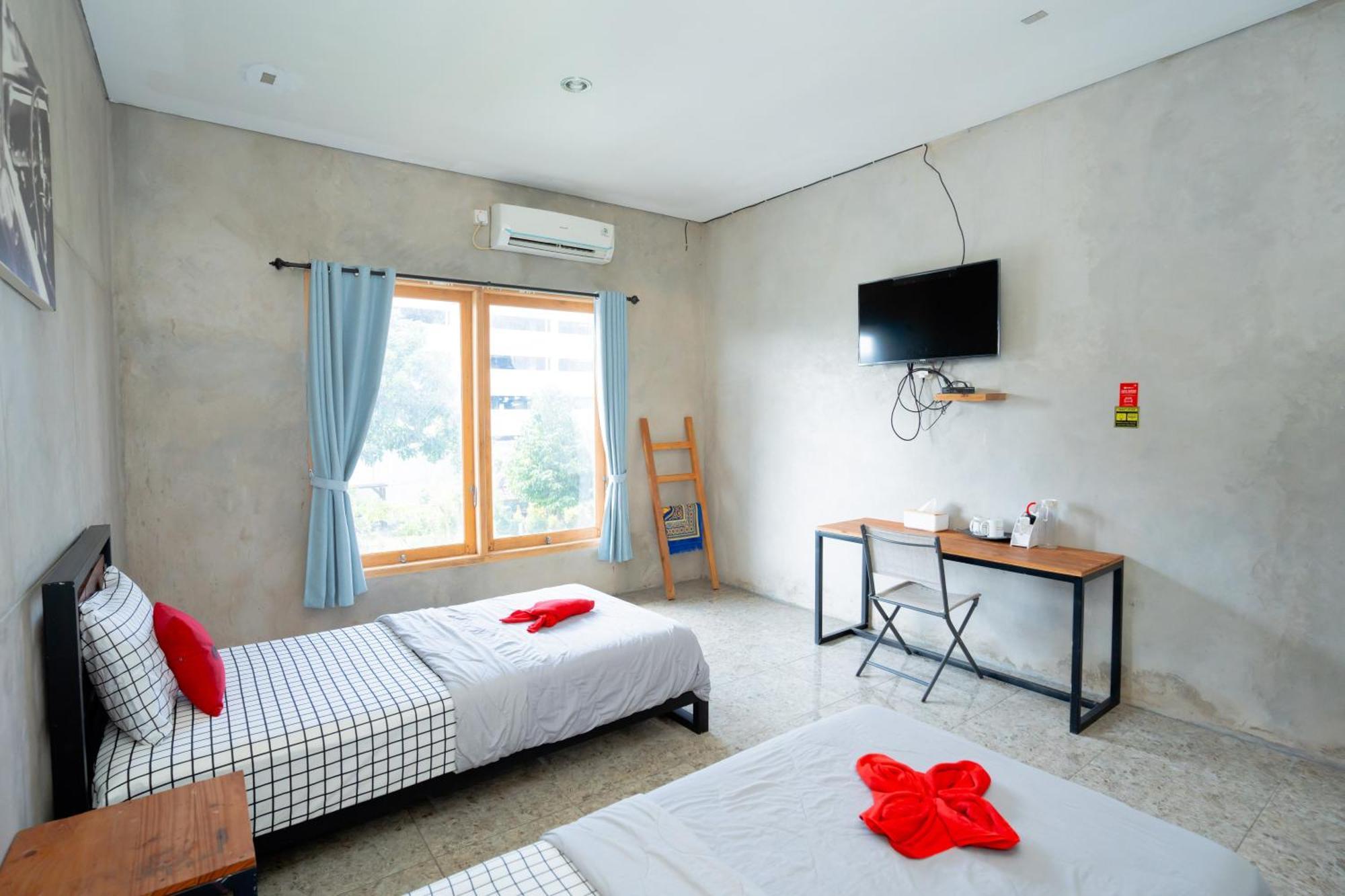 Reddoorz Syariah Near Lombok Epicentrum Mall Матарам Экстерьер фото