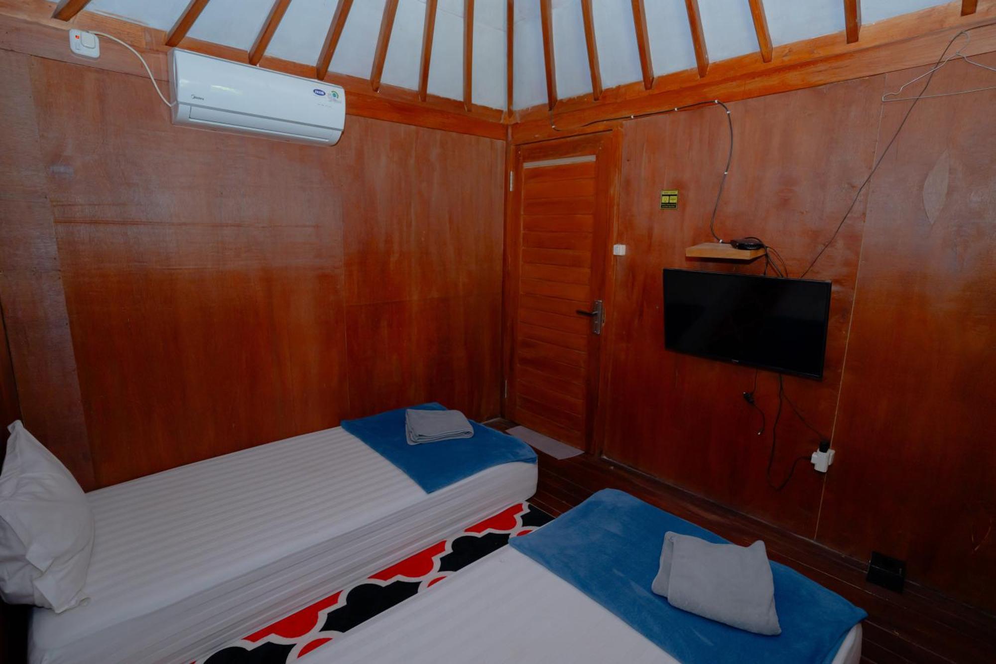 Reddoorz Syariah Near Lombok Epicentrum Mall Матарам Экстерьер фото
