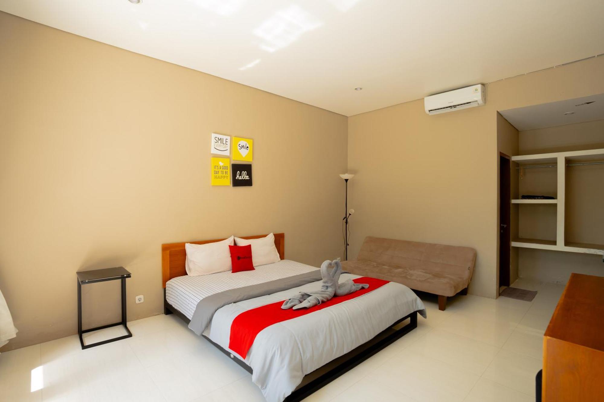 Reddoorz Syariah Near Lombok Epicentrum Mall Матарам Экстерьер фото