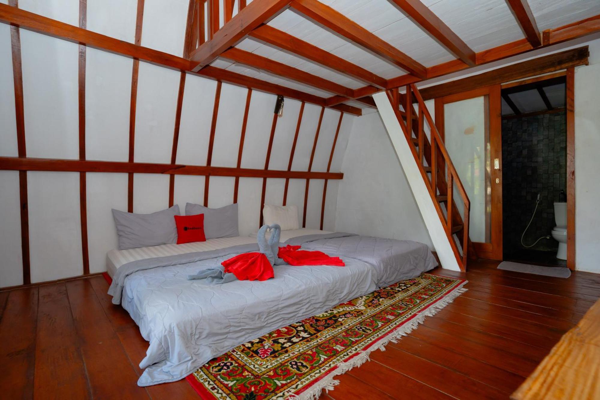 Reddoorz Syariah Near Lombok Epicentrum Mall Матарам Экстерьер фото