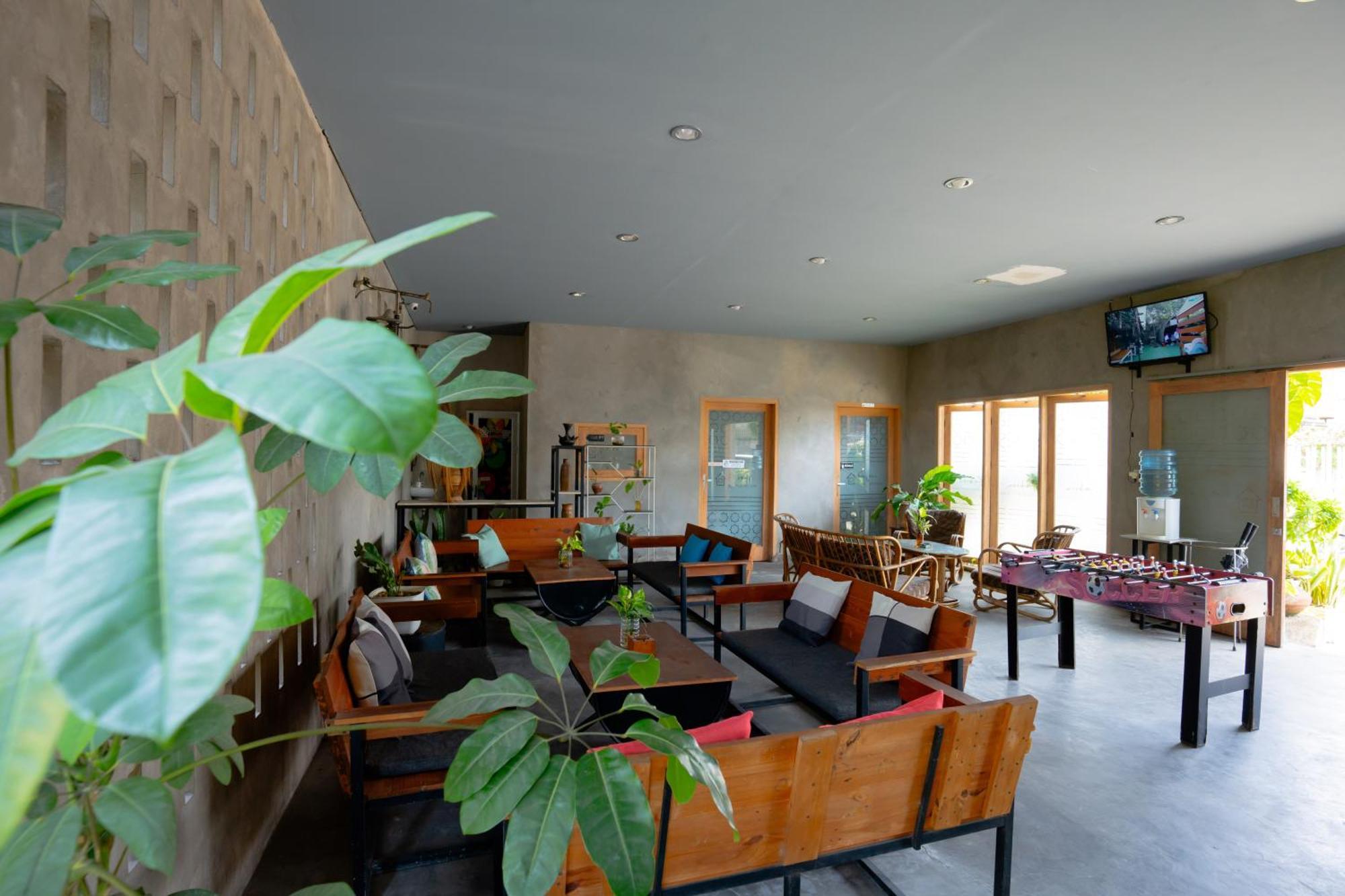 Reddoorz Syariah Near Lombok Epicentrum Mall Матарам Экстерьер фото